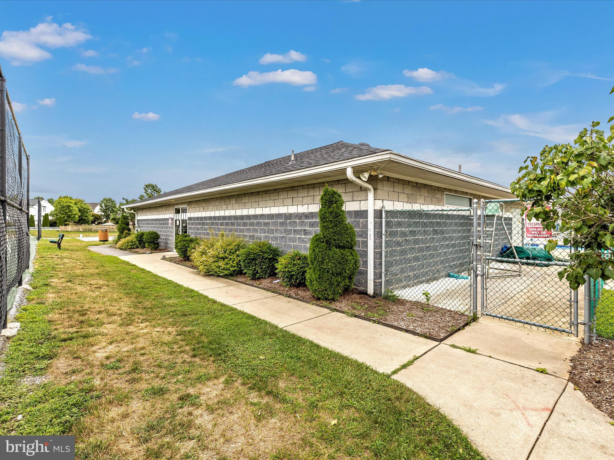 ST JAMES VILLAGE NORTH - Residential