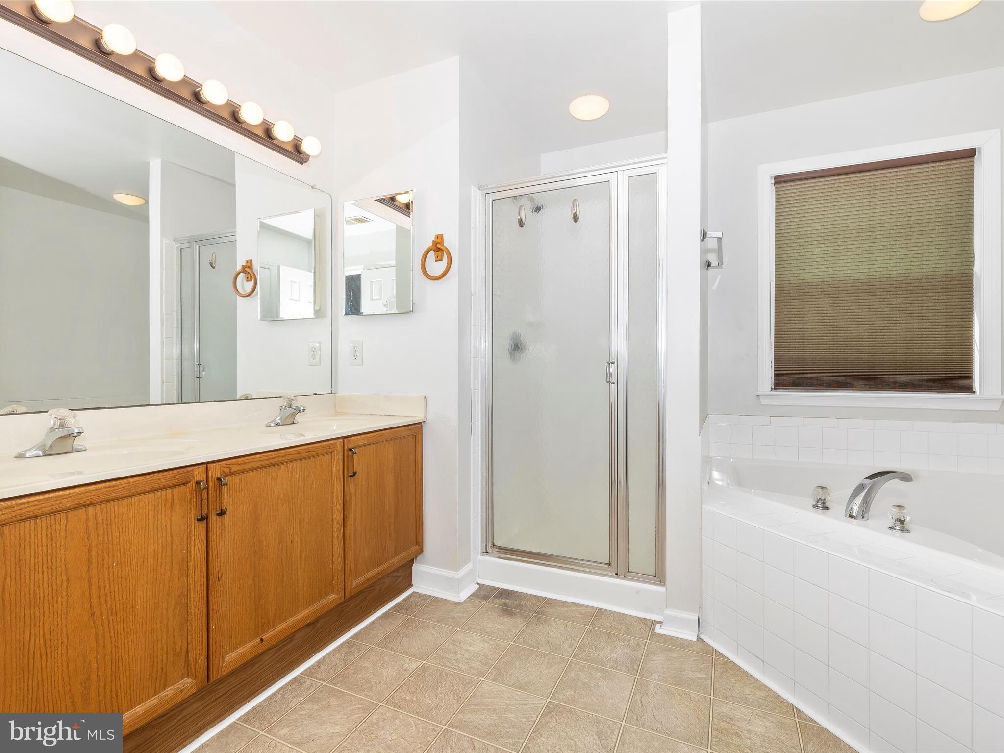 ST JAMES VILLAGE NORTH - Residential