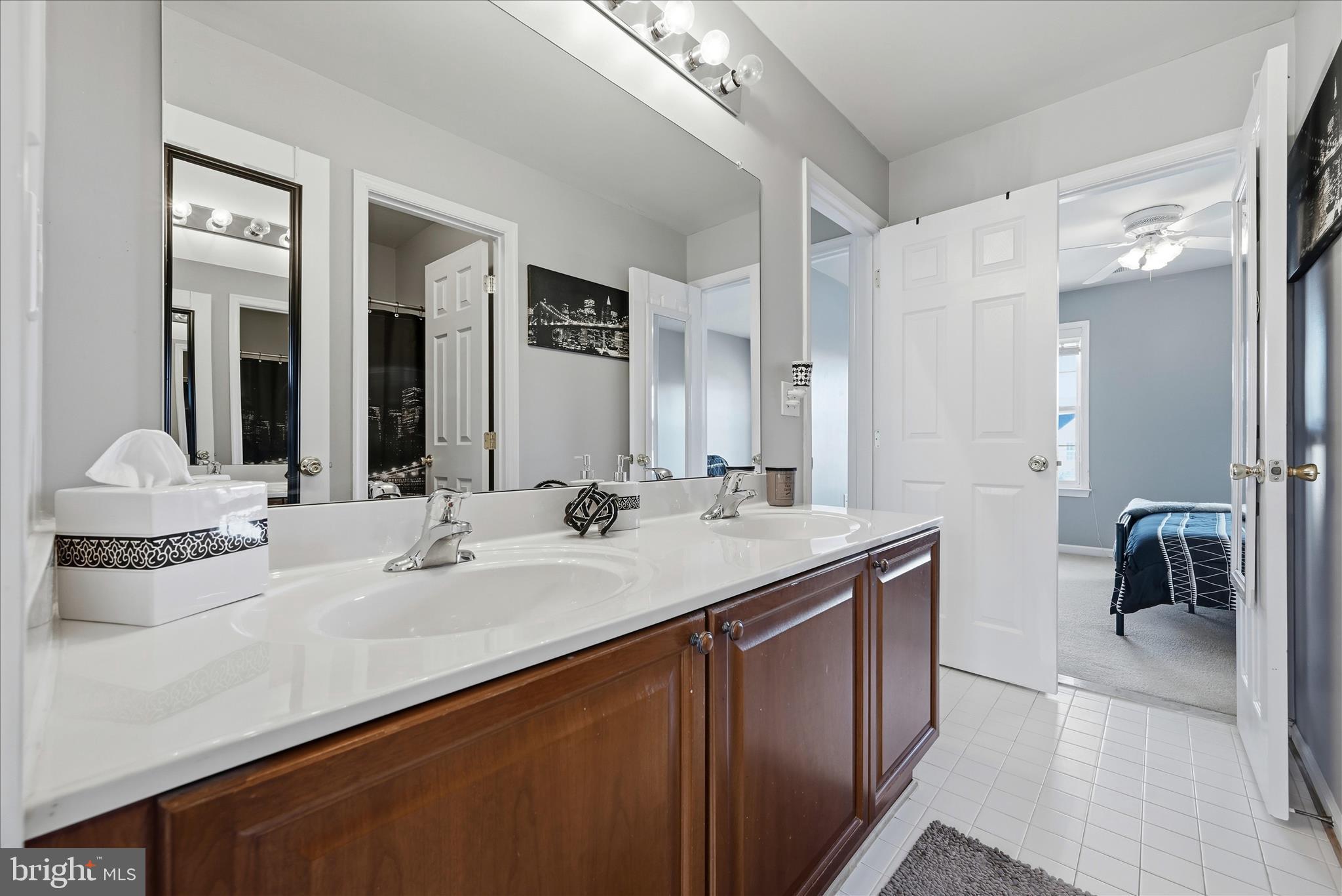 THE GALLERY - Residential