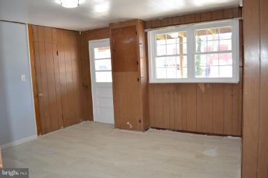 MAIDEN CHOICE VILLAGE - Residential Lease