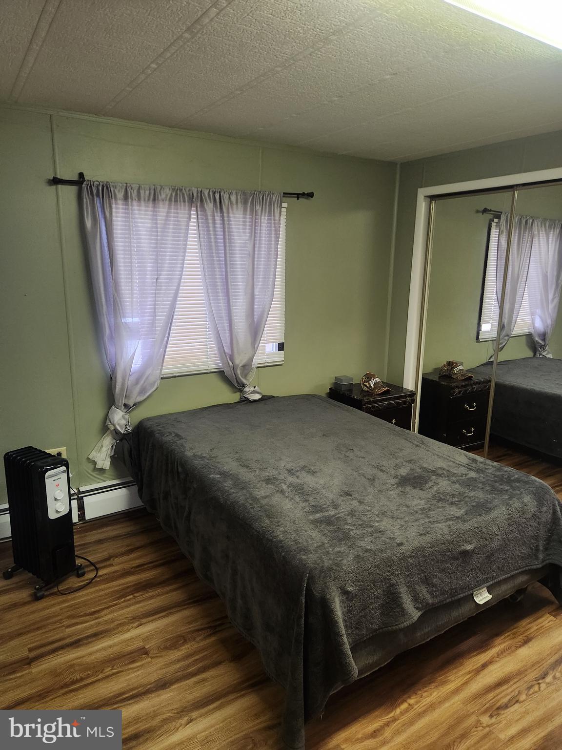 MANOR PARK - Residential