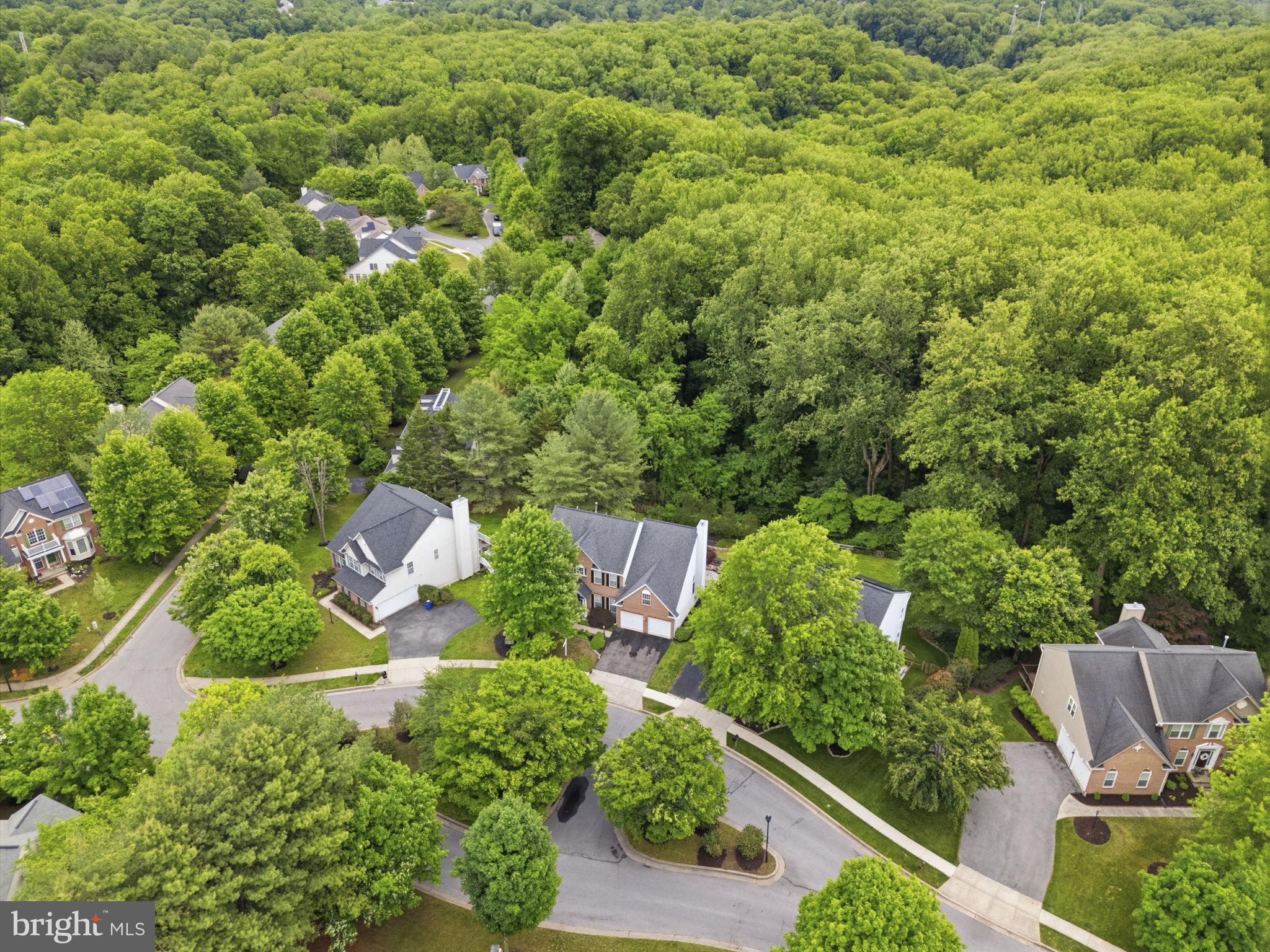 GOVERNORS RUN - Residential