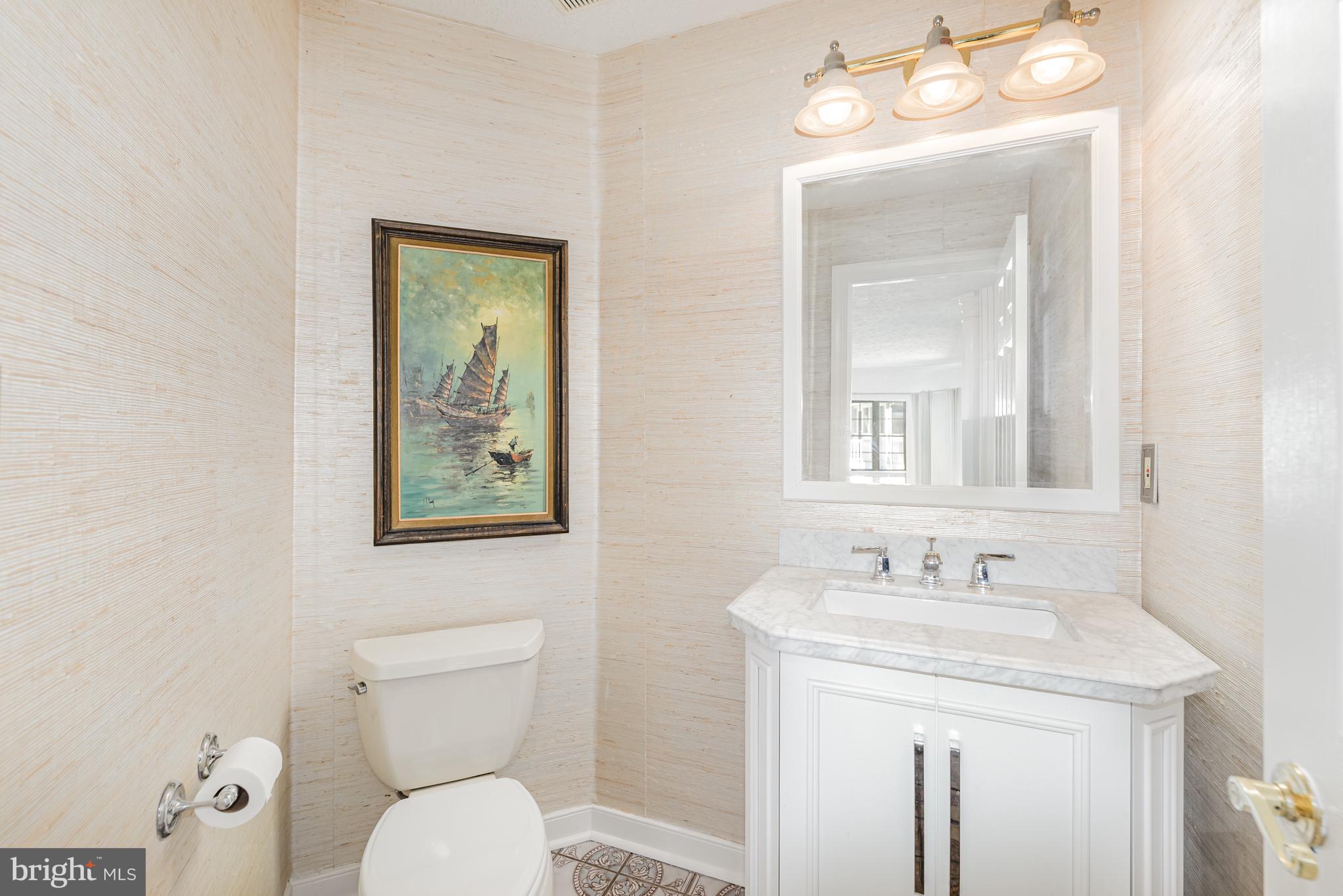 OVERVIEW MANOR - Residential