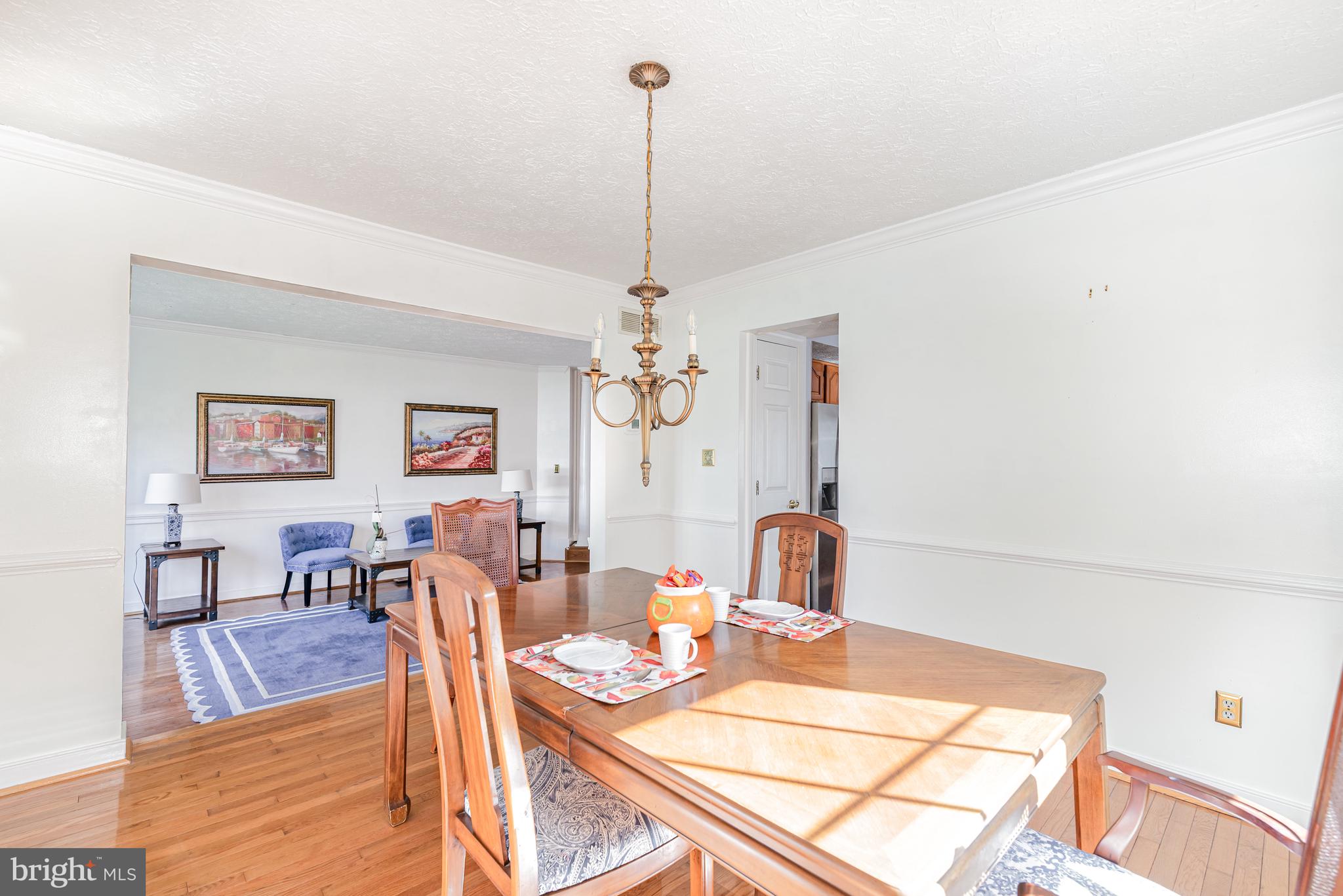 OVERVIEW MANOR - Residential