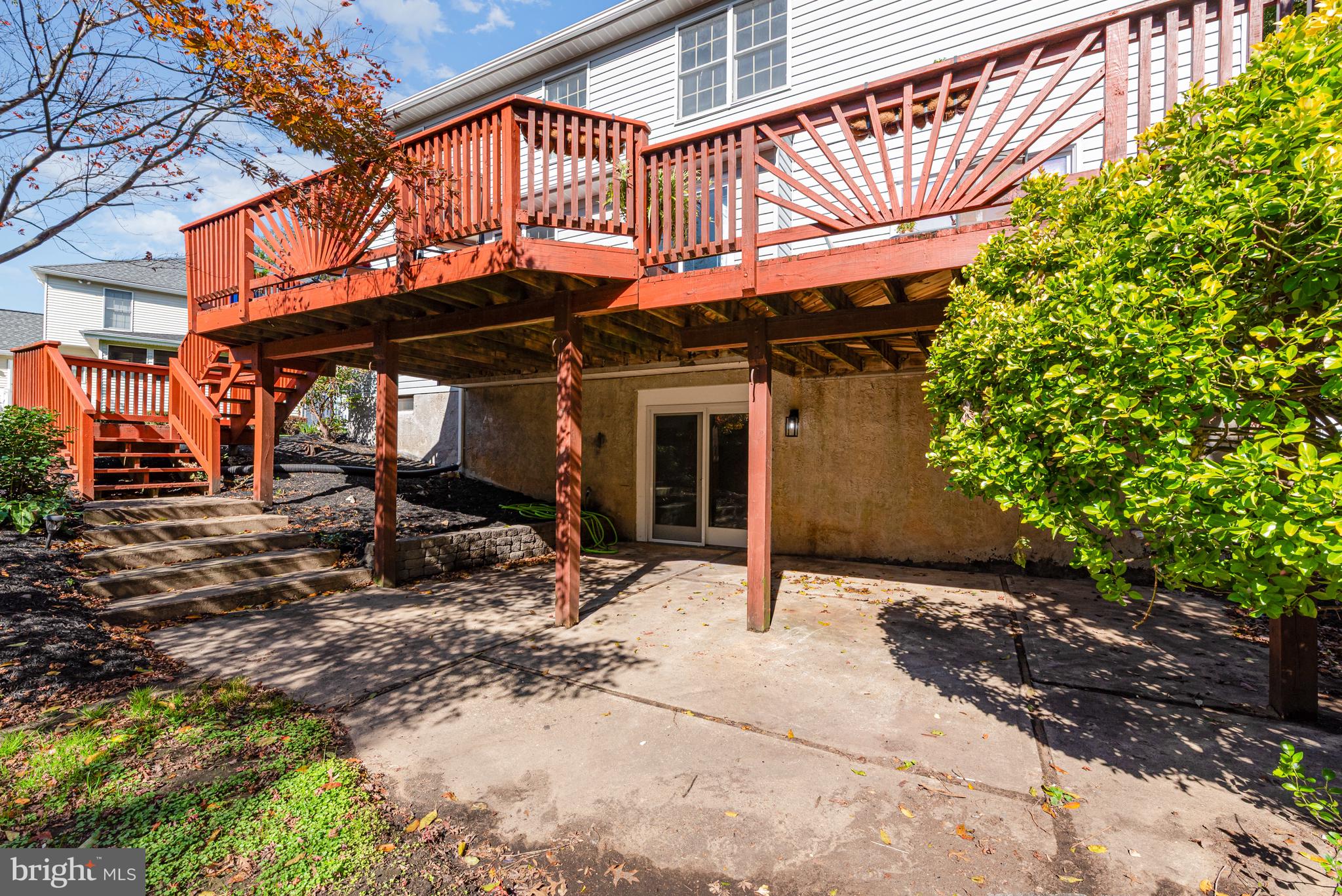 OVERVIEW MANOR - Residential