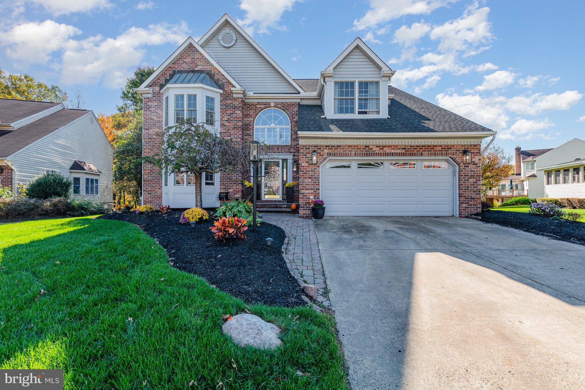 OVERVIEW MANOR - Residential