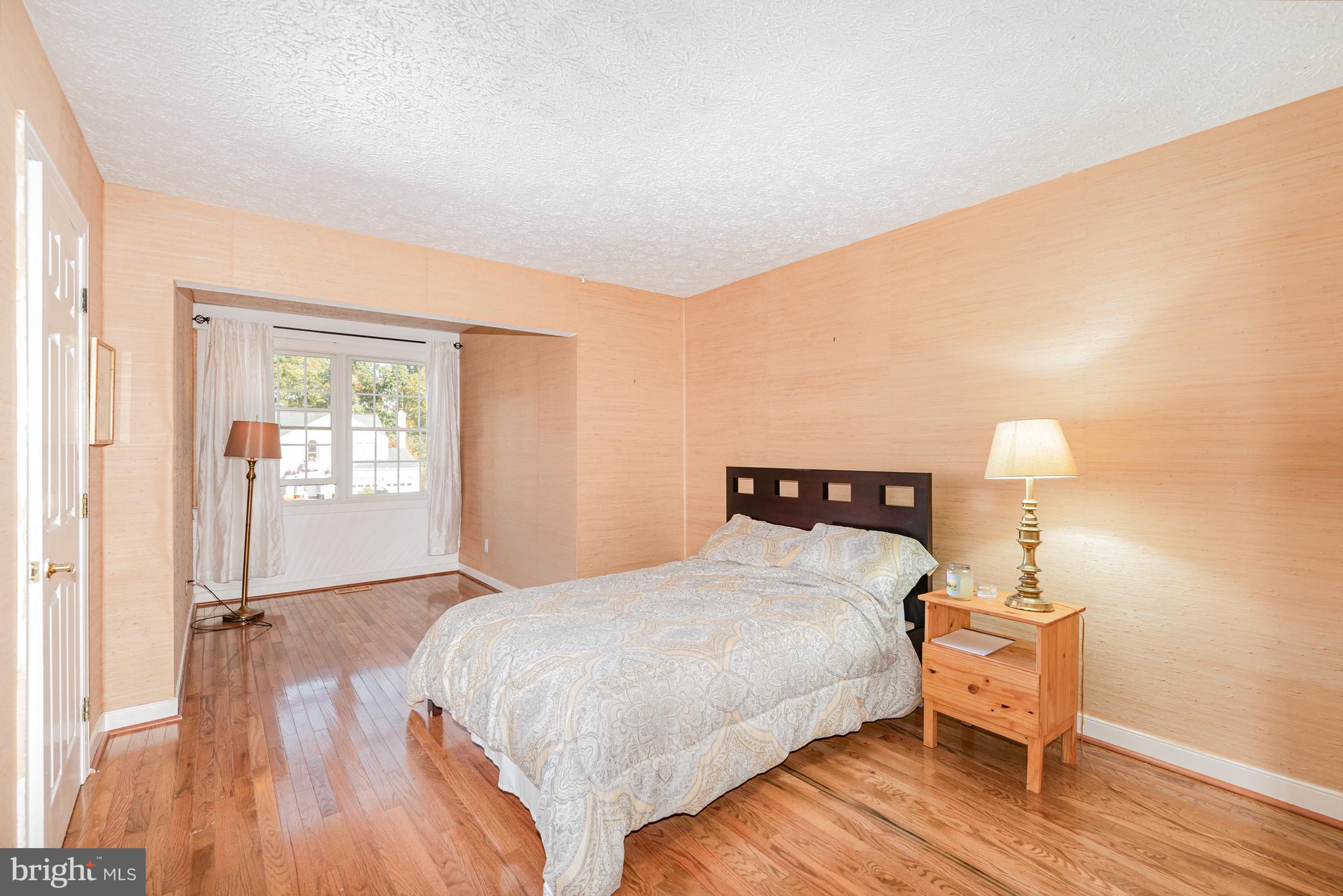 OVERVIEW MANOR - Residential