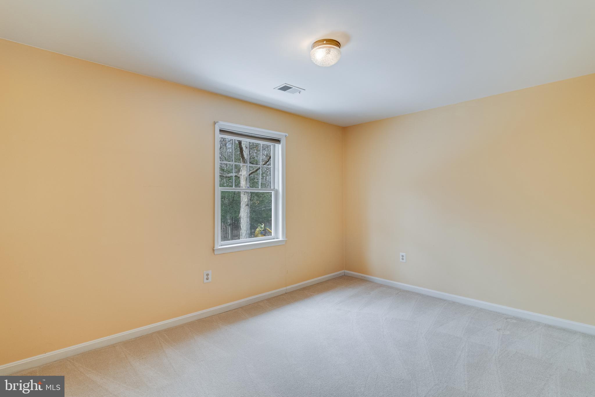 KINGS GRANT LA PLATA - Residential