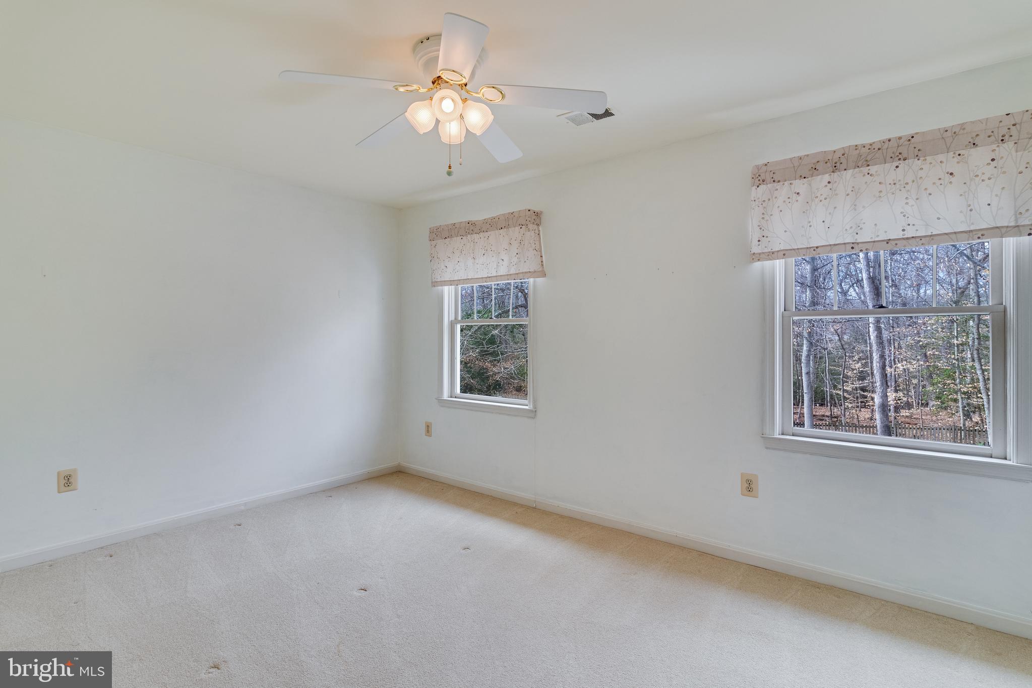 KINGS GRANT LA PLATA - Residential