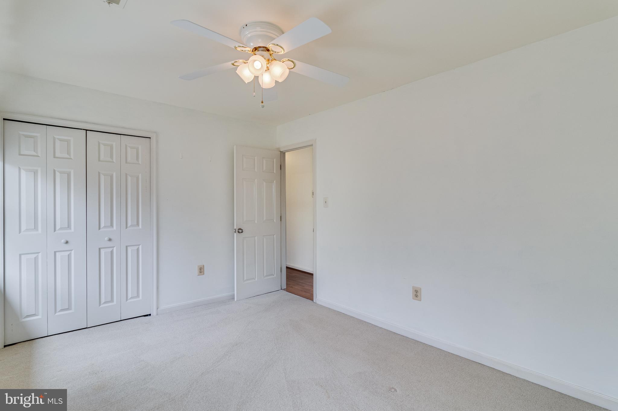 KINGS GRANT LA PLATA - Residential