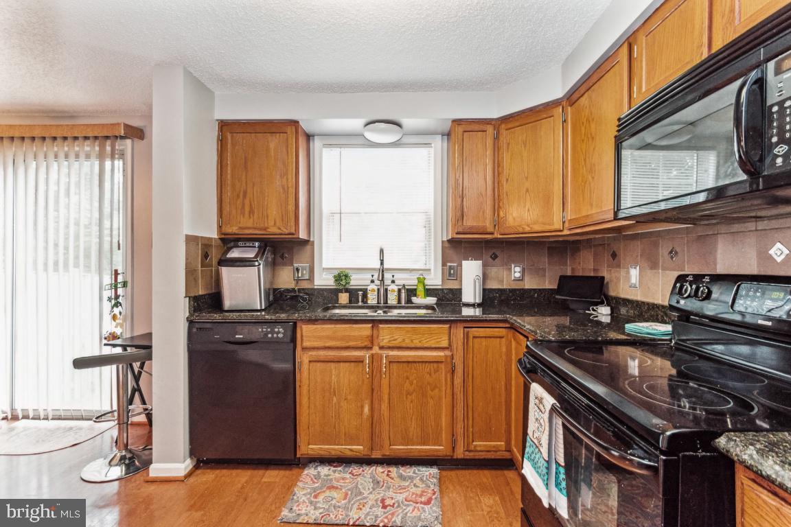 JACOBS MEADOW - Residential