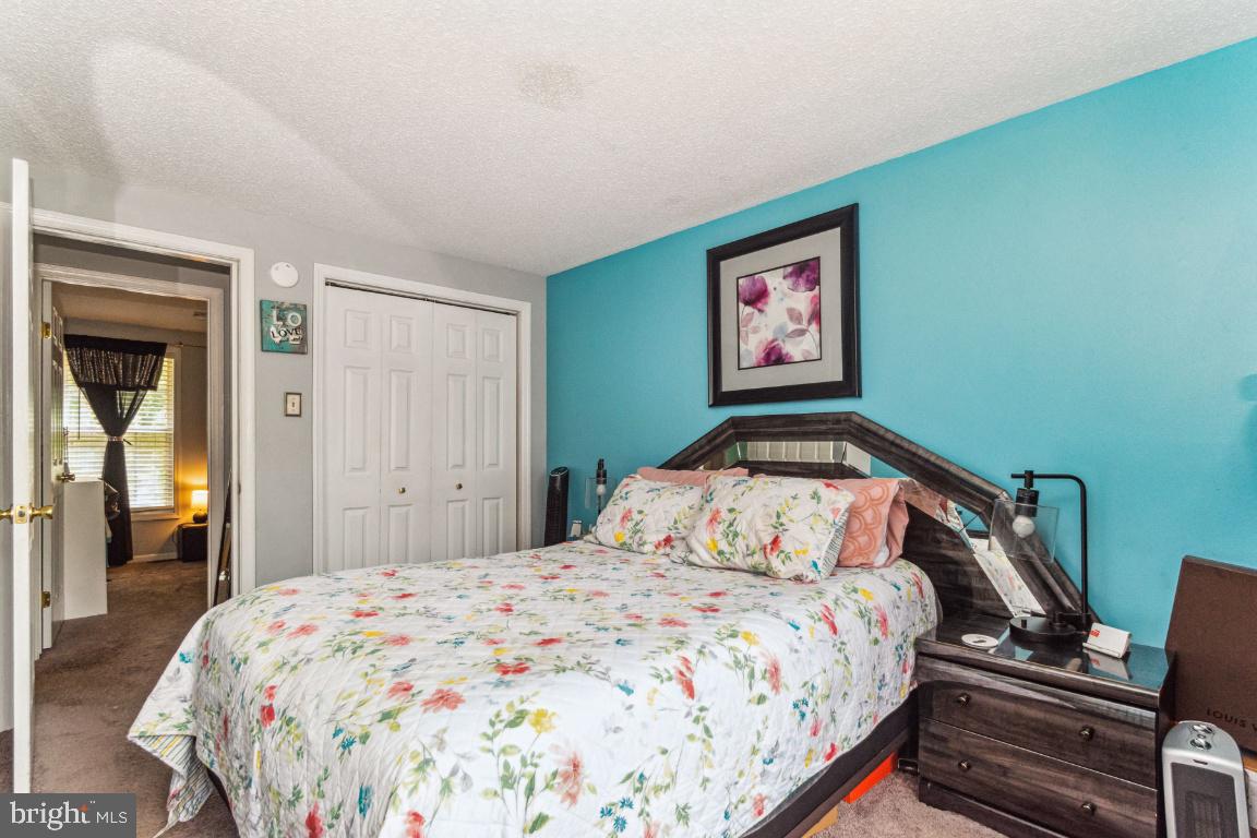 JACOBS MEADOW - Residential