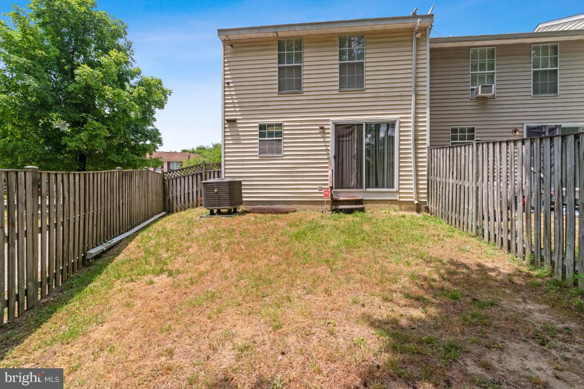 JACOBS MEADOW - Residential