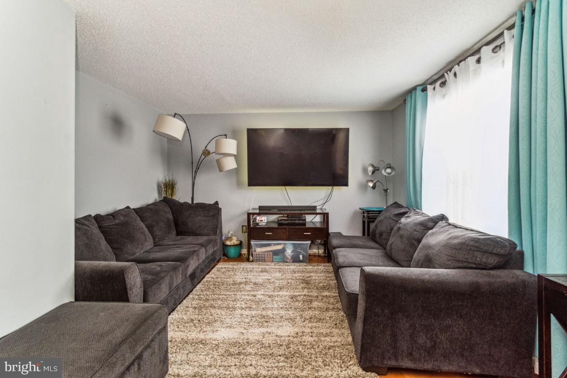 JACOBS MEADOW - Residential