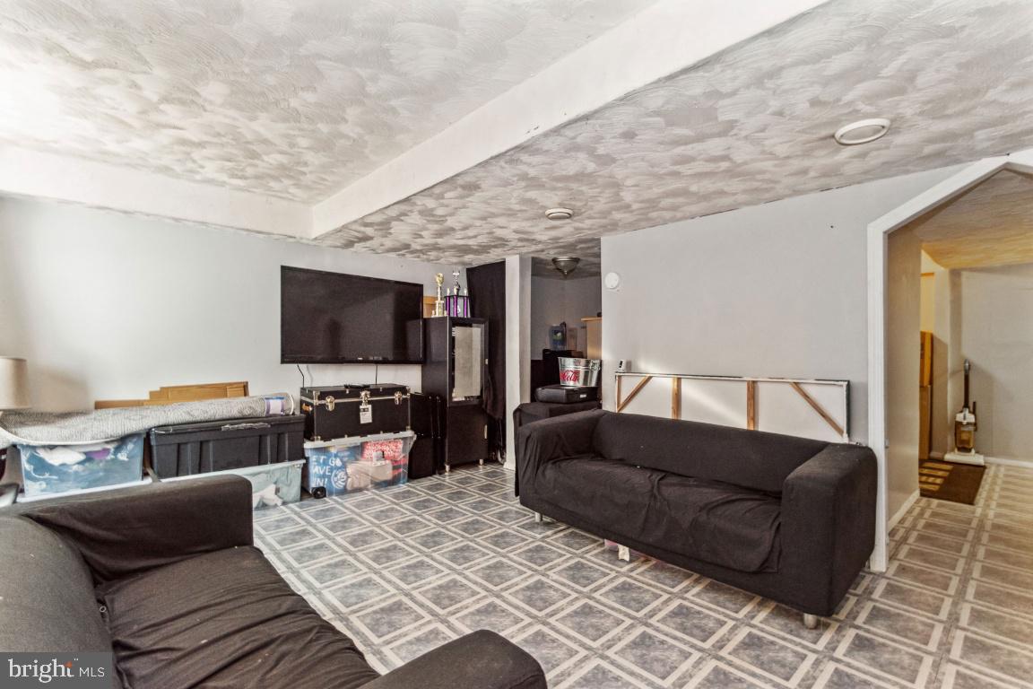 JACOBS MEADOW - Residential