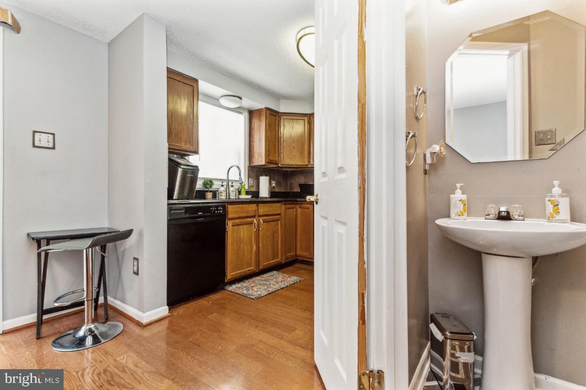 JACOBS MEADOW - Residential