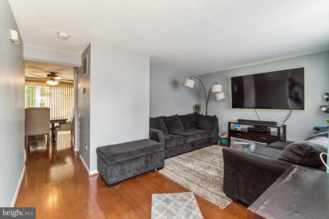 JACOBS MEADOW - Residential