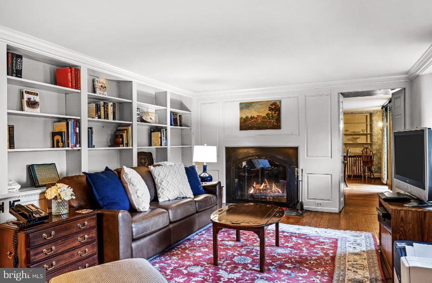 YELLOW SPRINGS - Residential