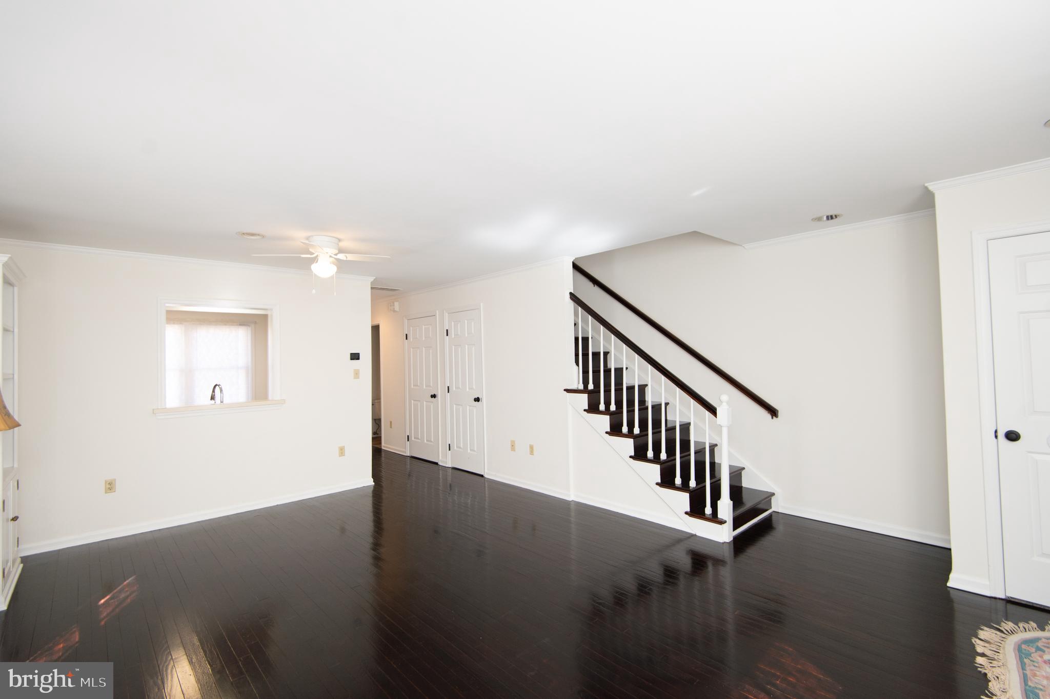 RIVERVIEW TOWNHOUSES - Residential