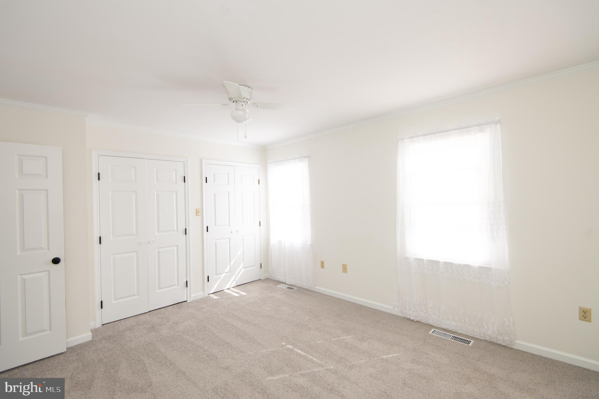 RIVERVIEW TOWNHOUSES - Residential