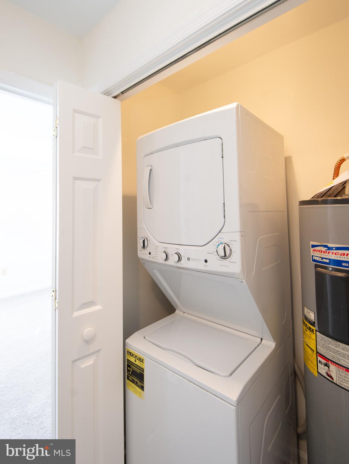 RIVERVIEW TOWNHOUSES - Residential