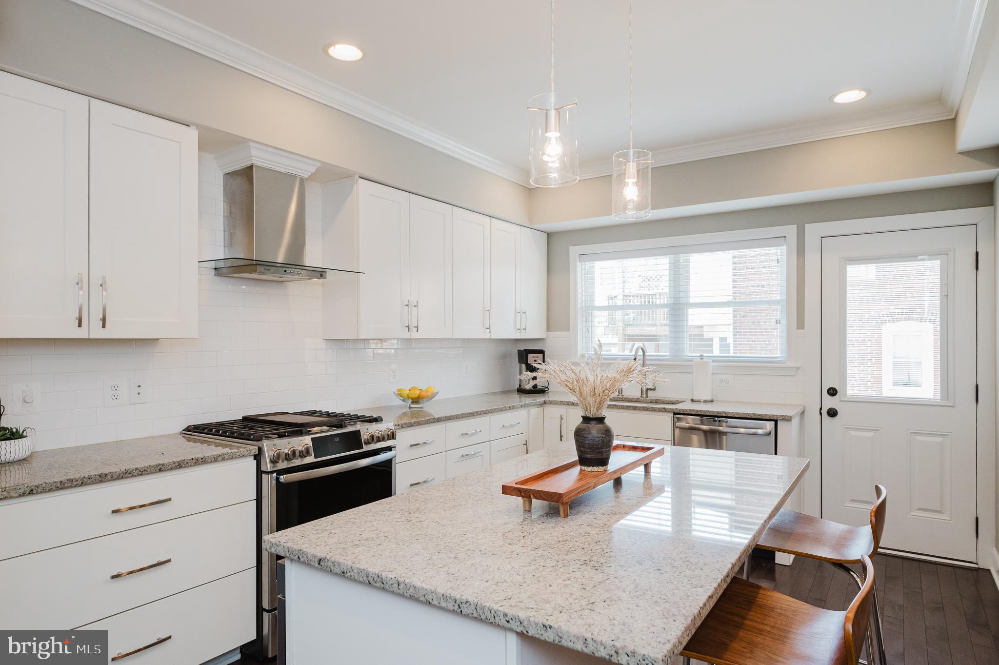 CANTON - Residential