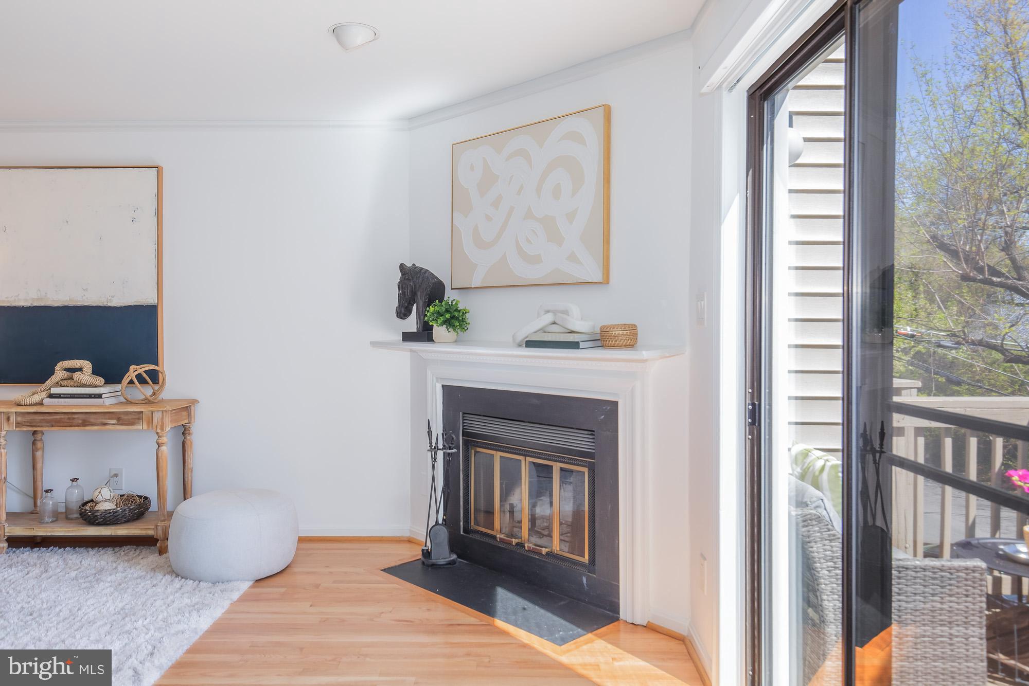 ROSSLYN - Residential