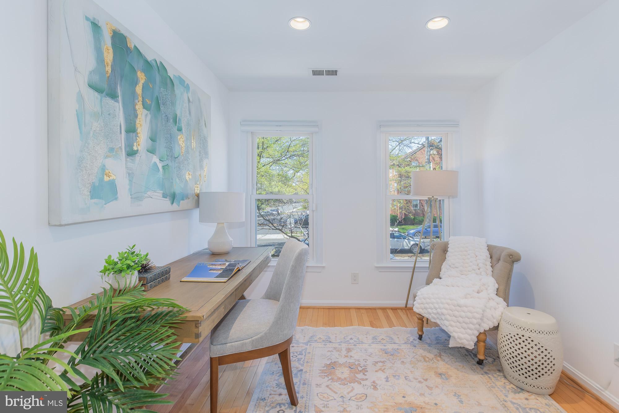 ROSSLYN - Residential