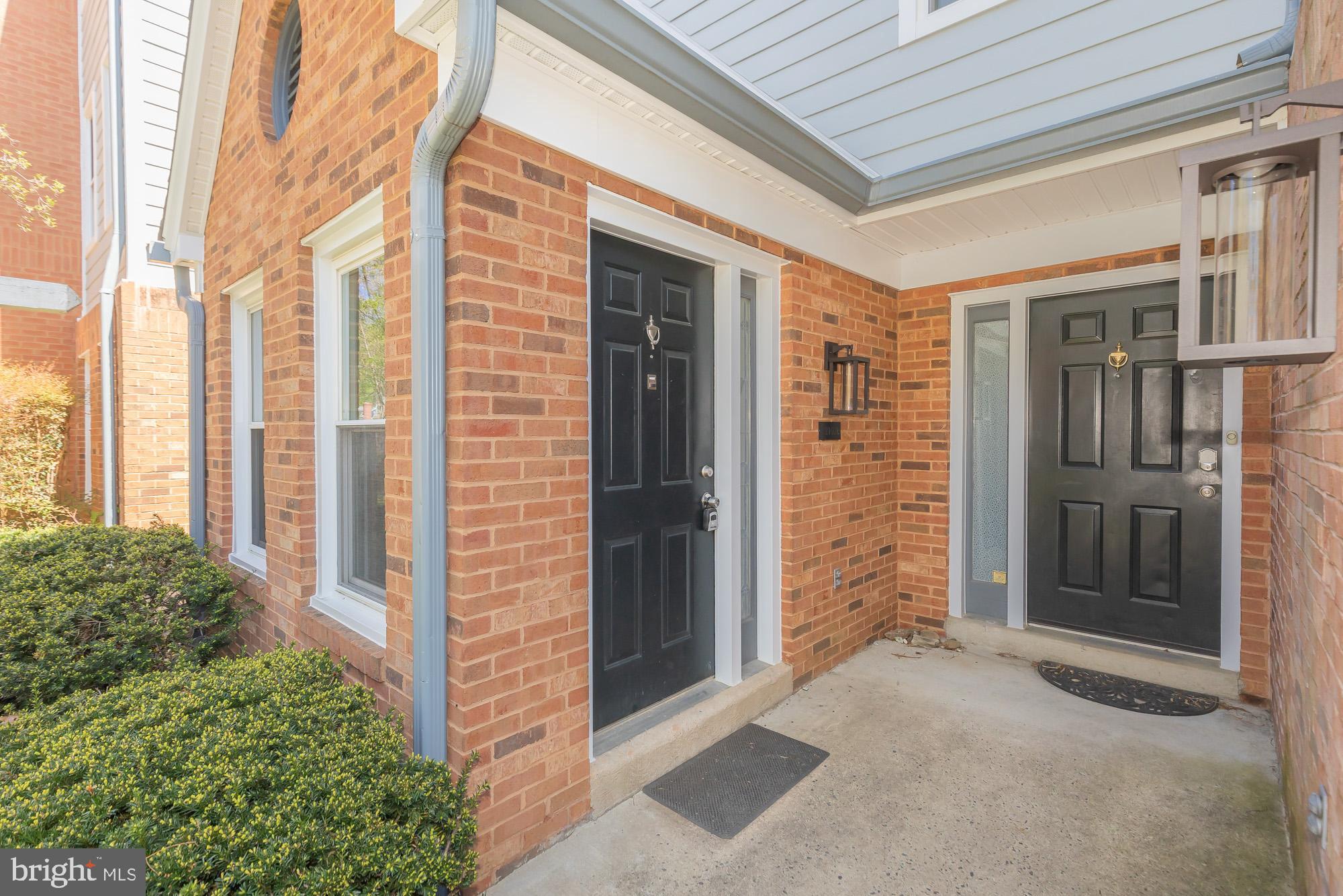 2103 N ROLFE STREET B