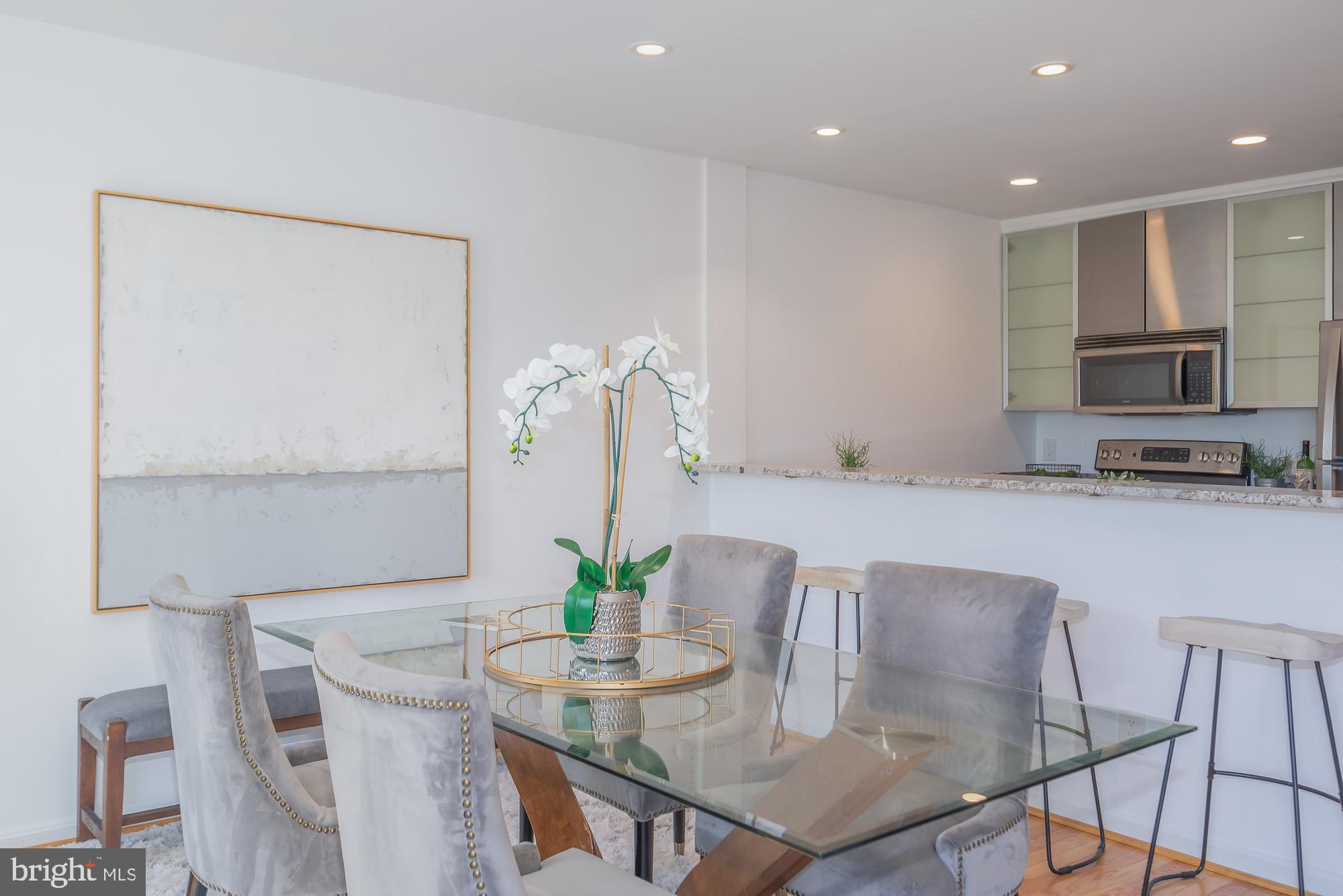 ROSSLYN - Residential