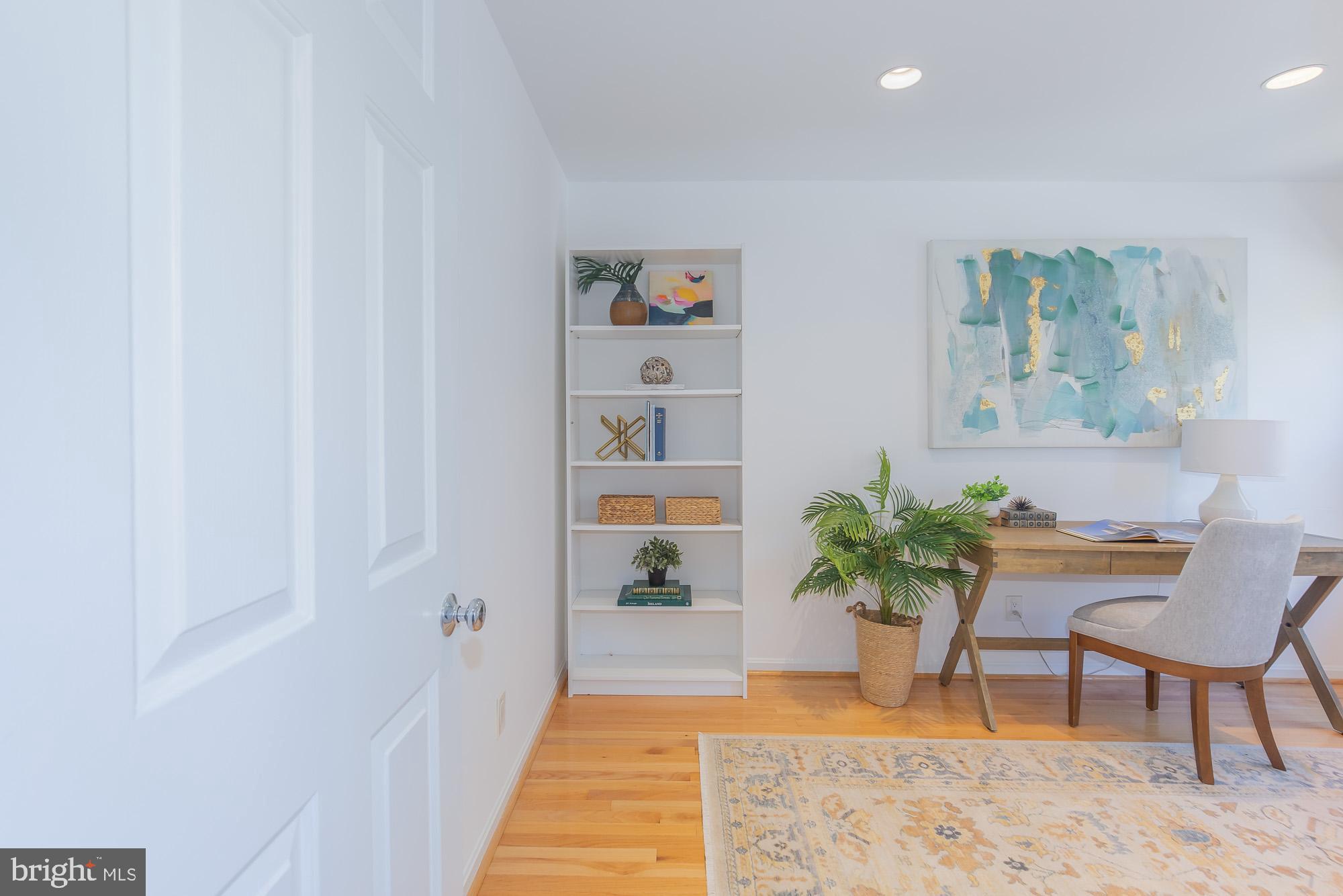 ROSSLYN - Residential