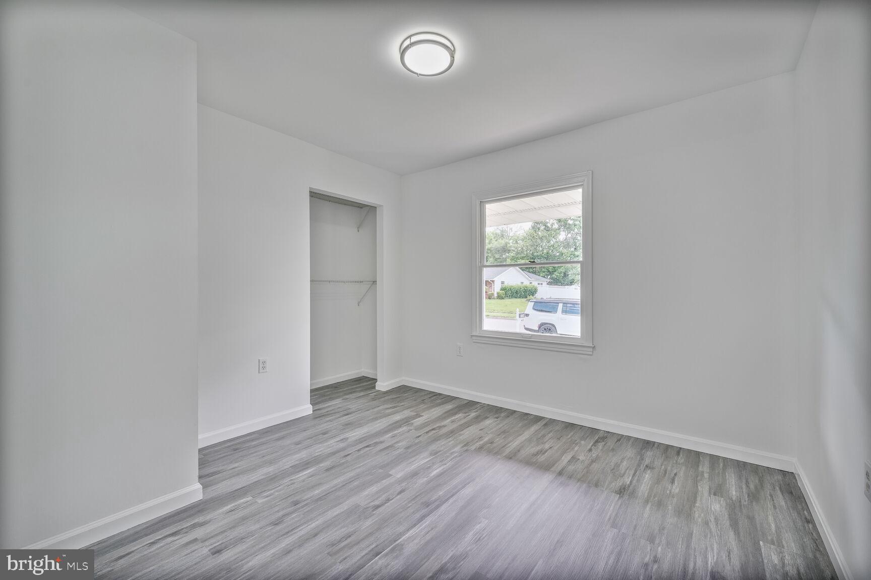 STERLING  PARK - Residential