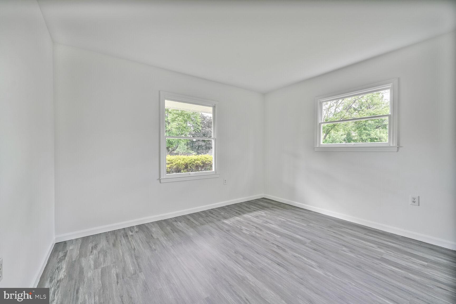 STERLING  PARK - Residential