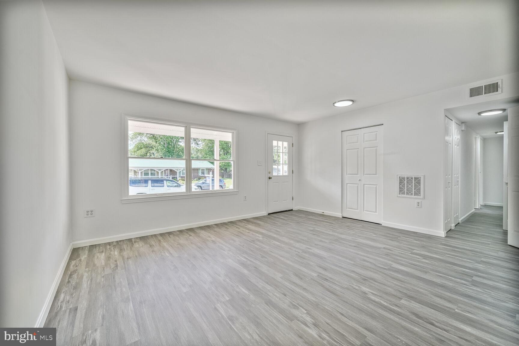 STERLING  PARK - Residential