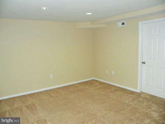 NOTTINGHAM VILLAGE - Residential