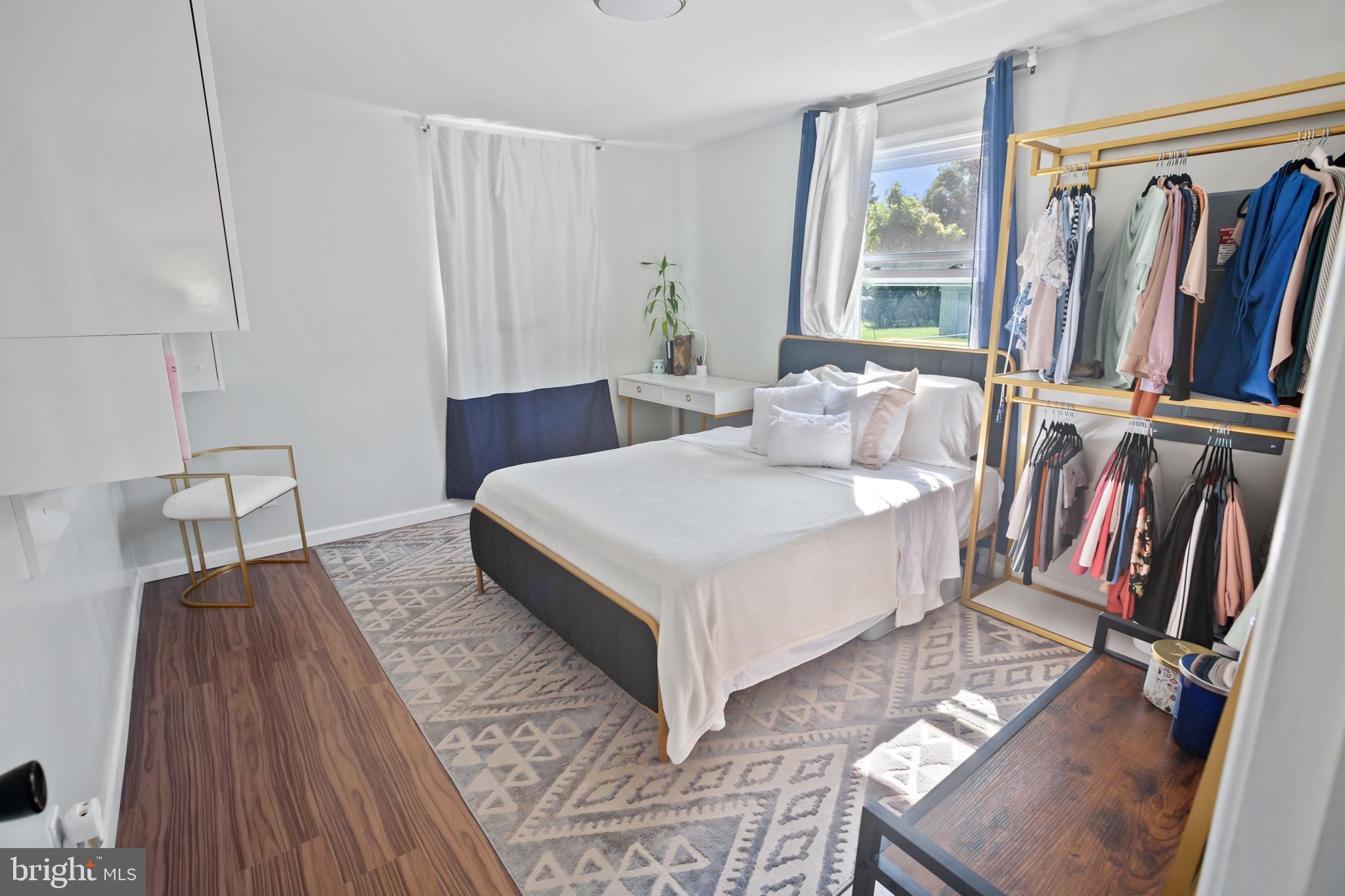 CANNON FARM - Residential