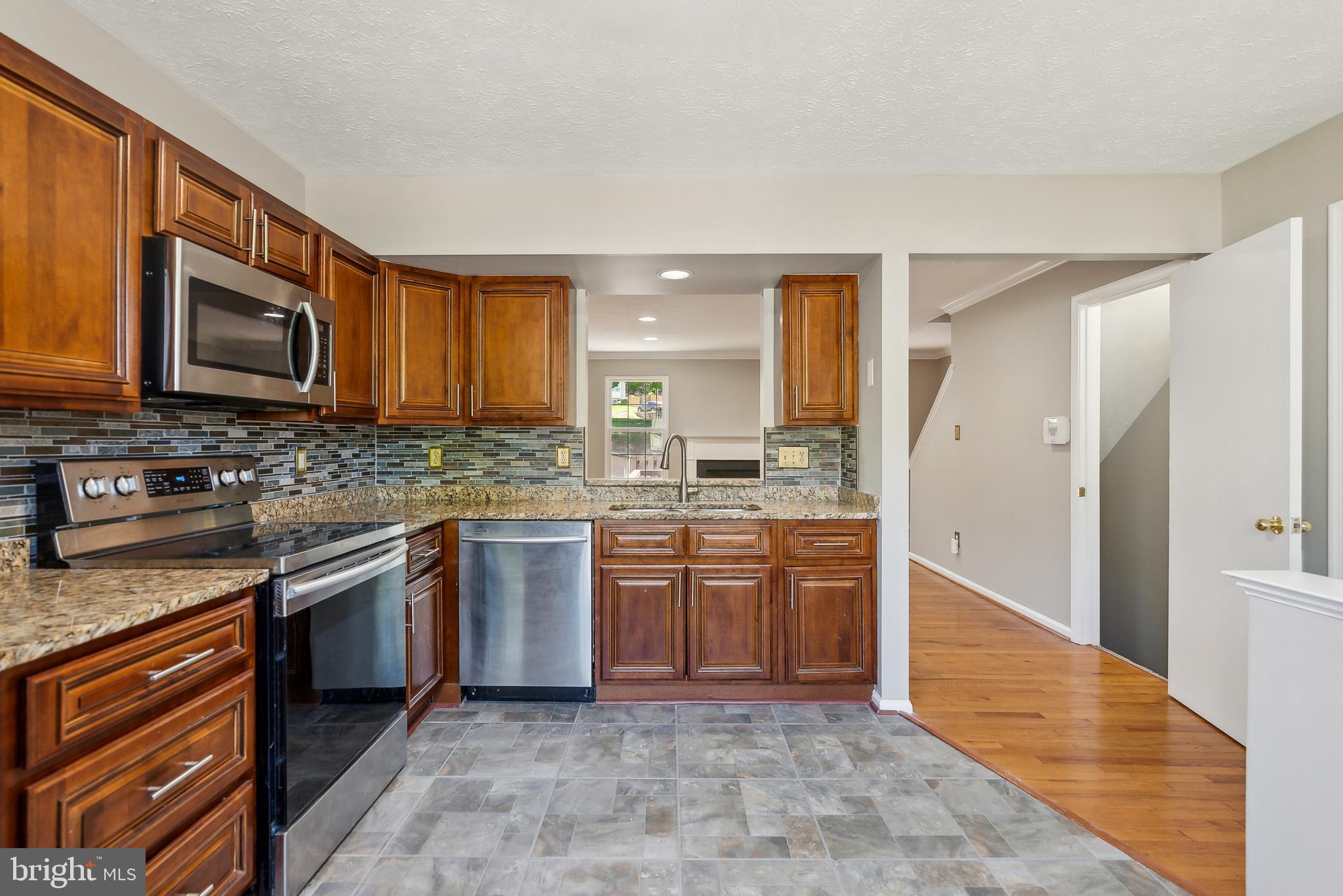 WINSLOW CHASE - Residential