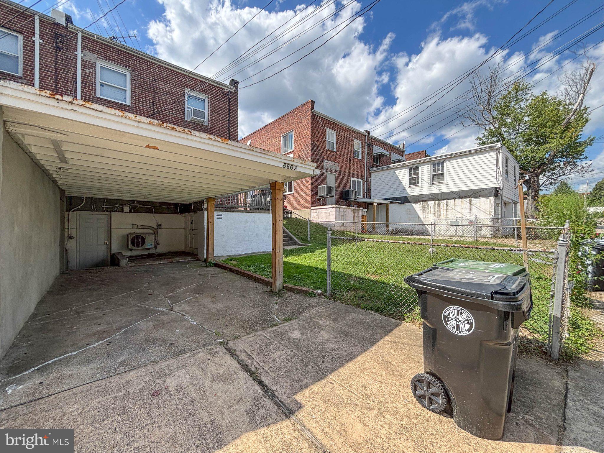 8607 CHESTNUT OAK ROAD 1