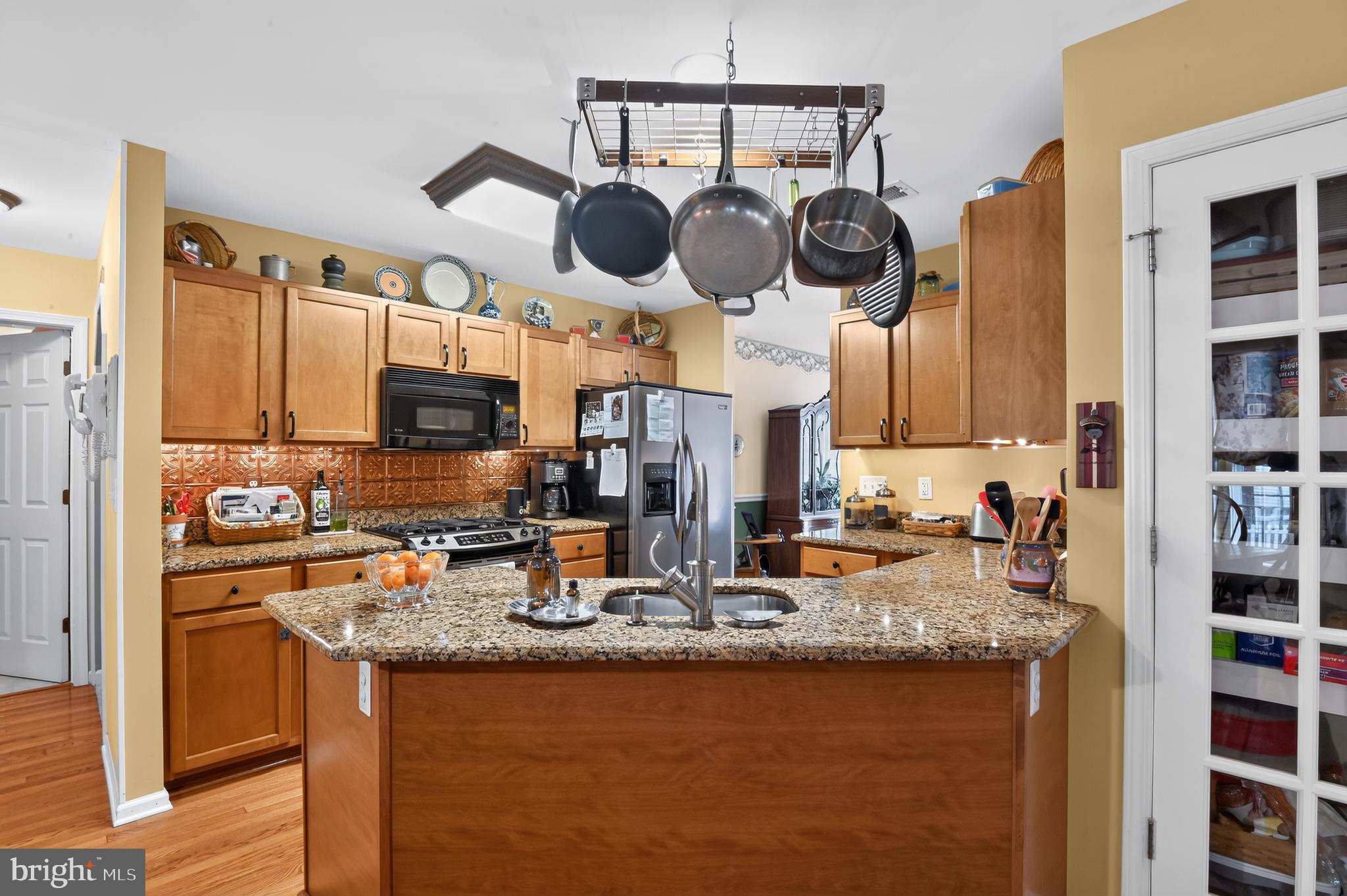 105 HOLLOW OAK LANE