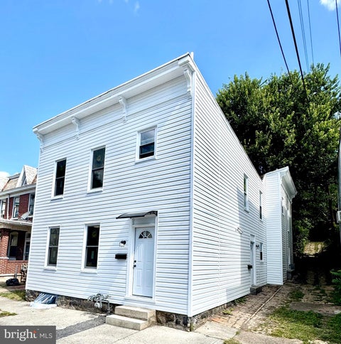 Multifamily For Sale - 449 Columbia Street<br/> CUMBERLAND, MD 21502