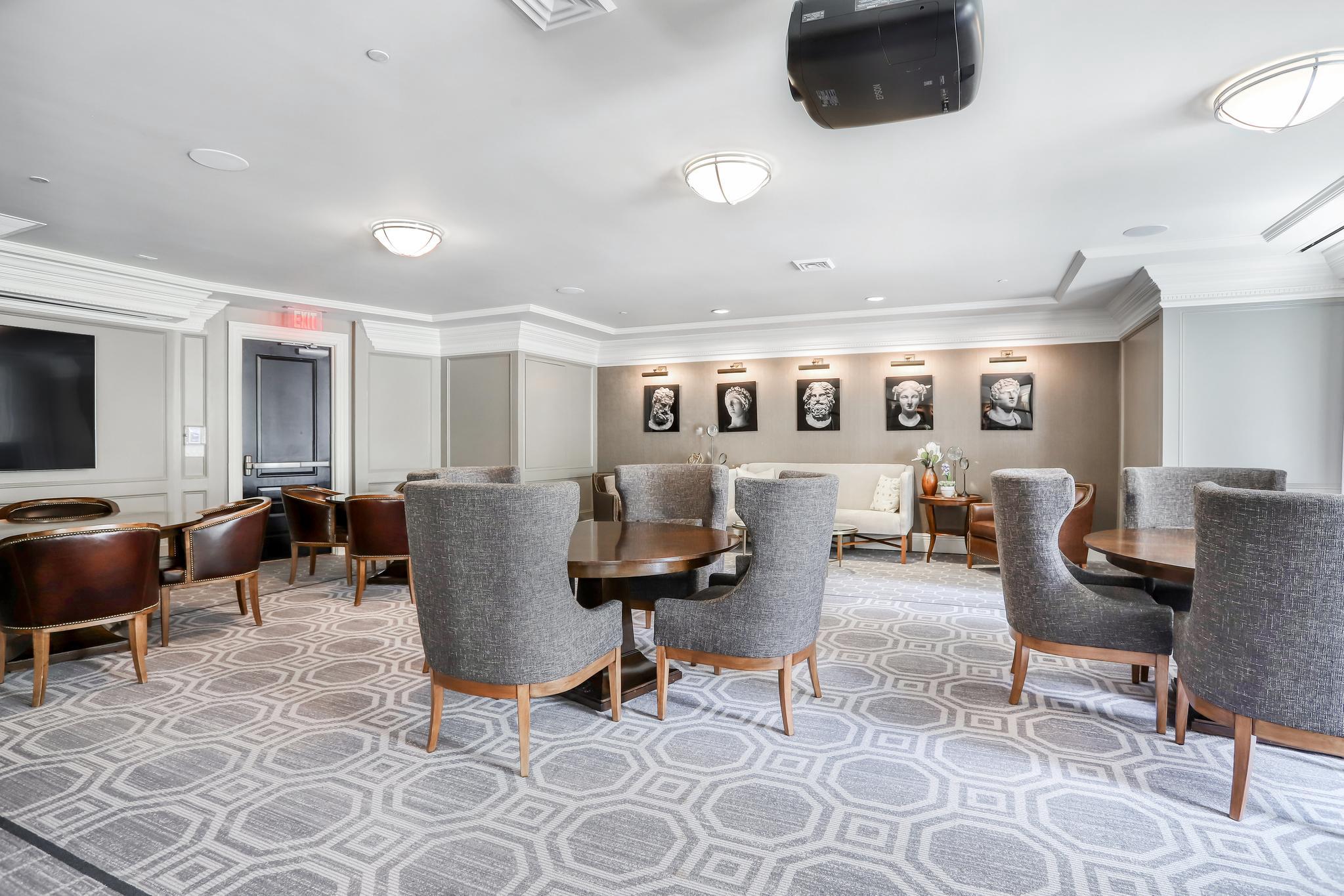 THE SIGNET - Residential