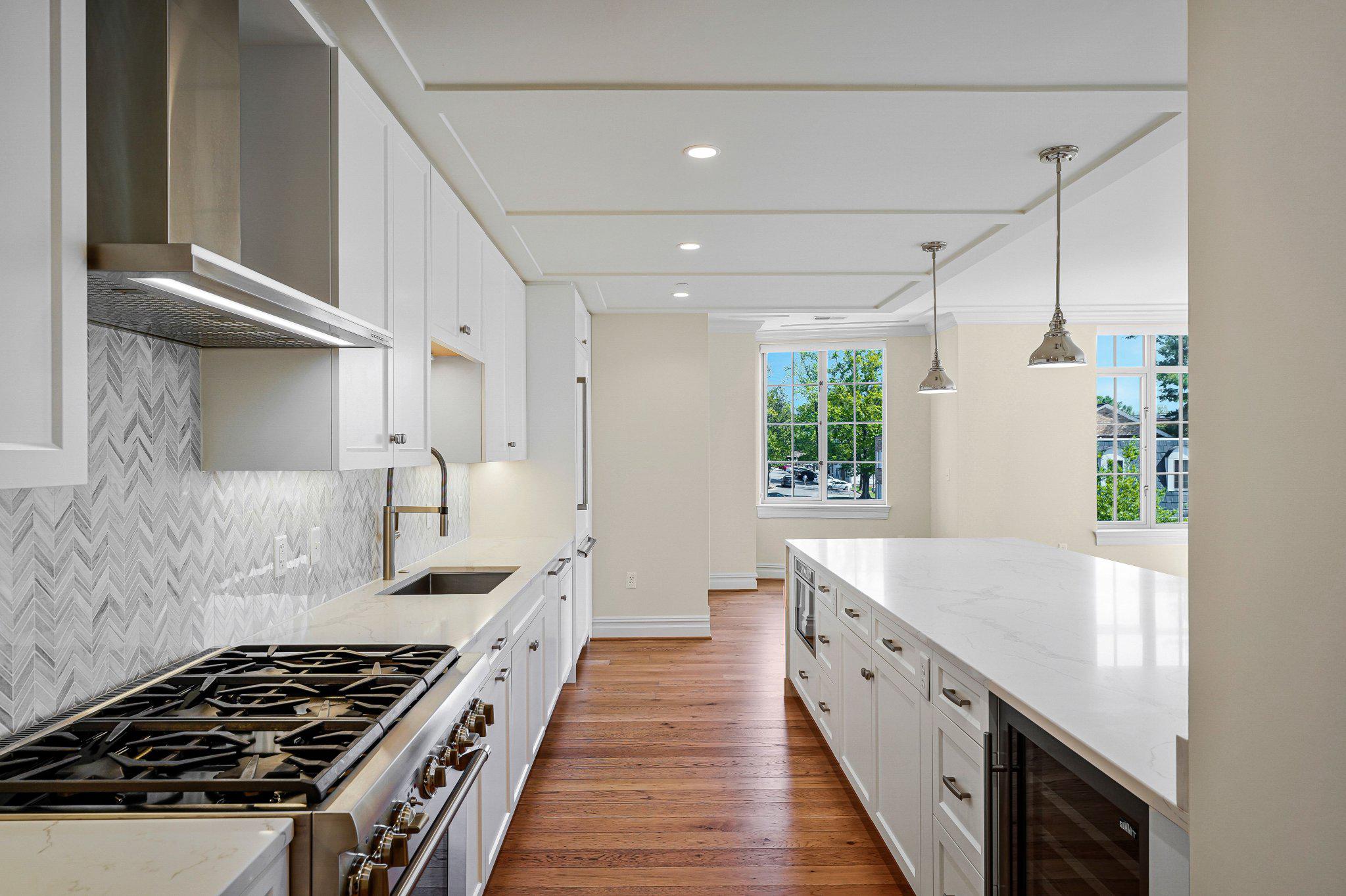 THE SIGNET - Residential