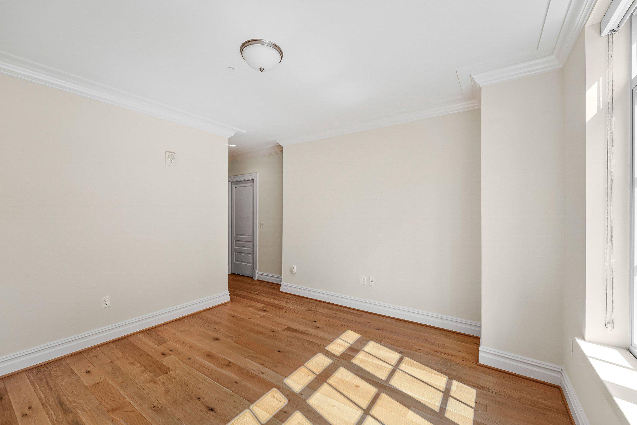 THE SIGNET - Residential