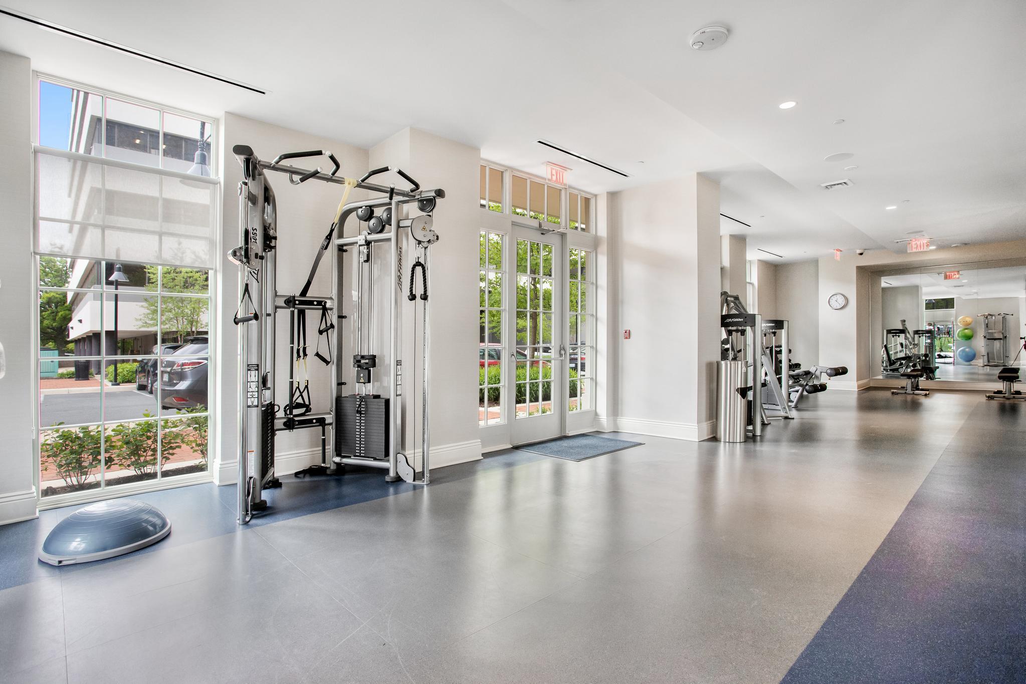 THE SIGNET - Residential