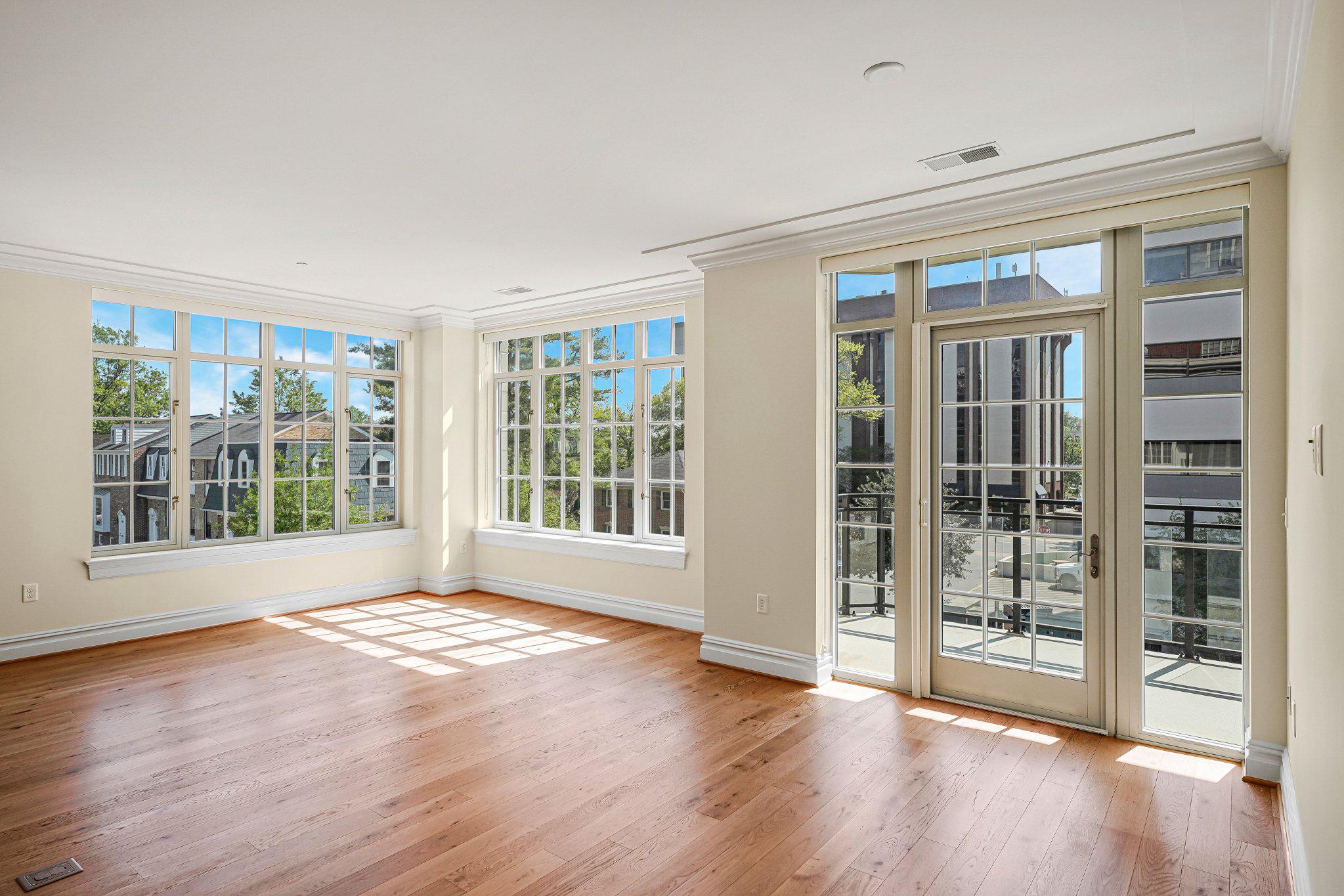 THE SIGNET - Residential