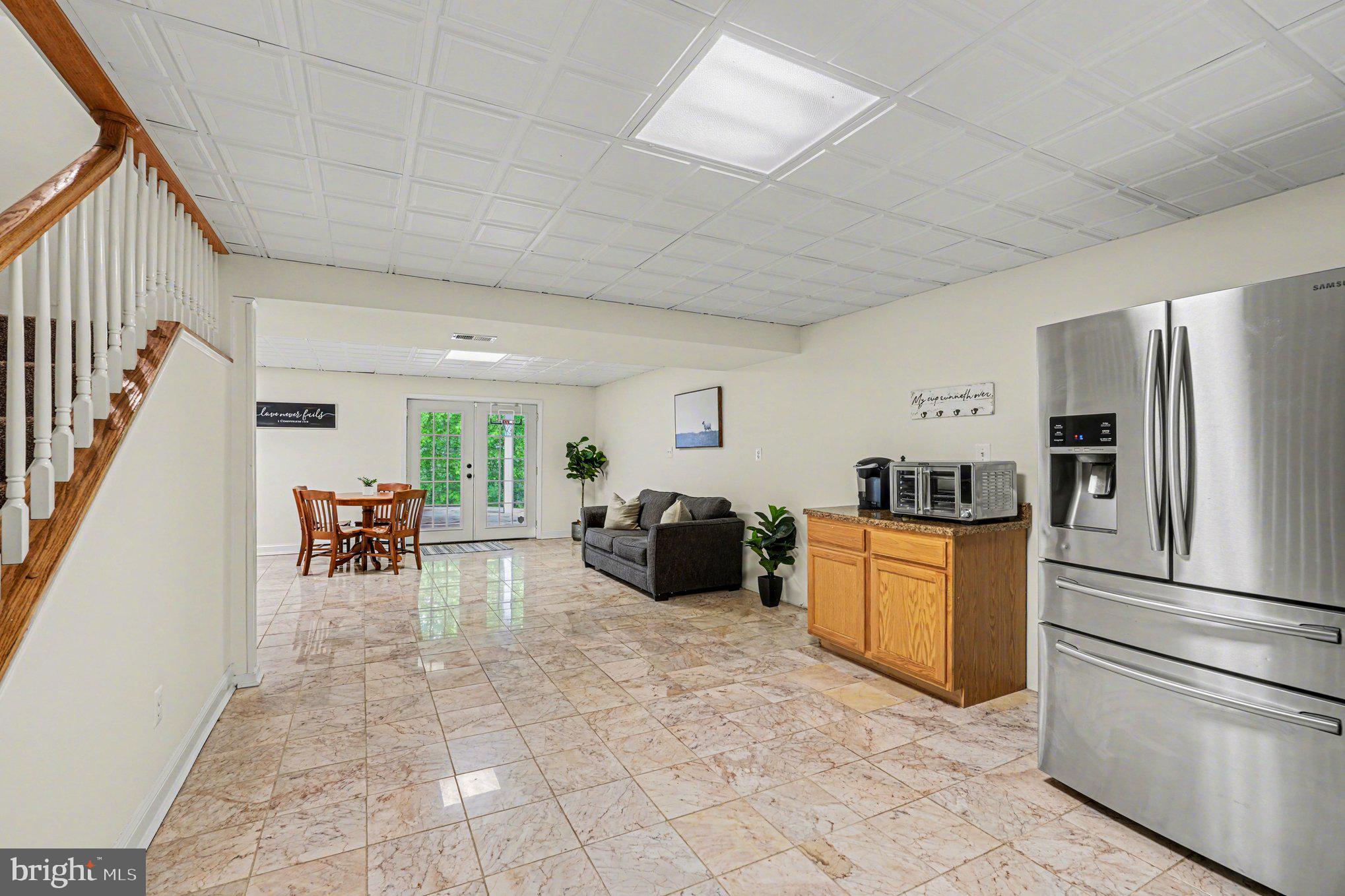 VISTA BROOKE - Residential