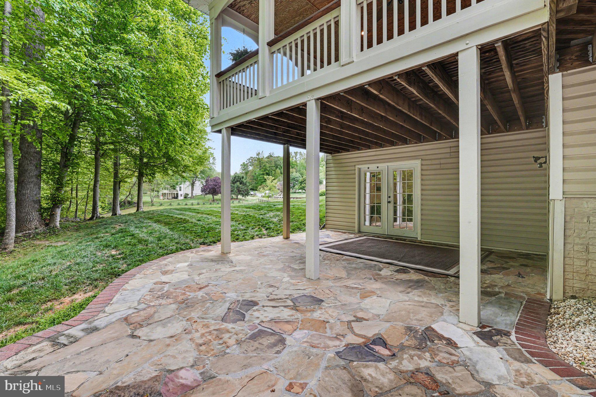 VISTA BROOKE - Residential