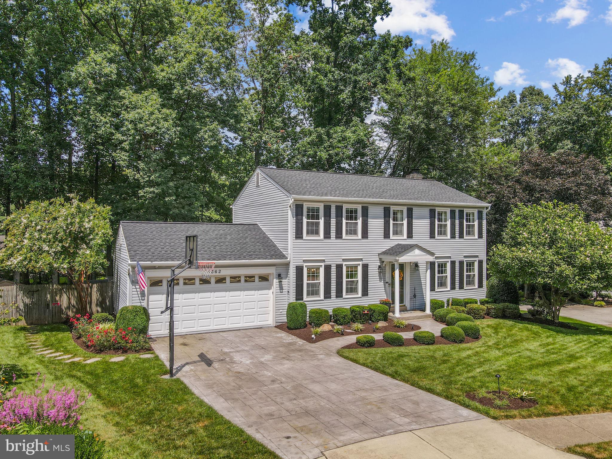6362 WOODLAND RIDGE COURT