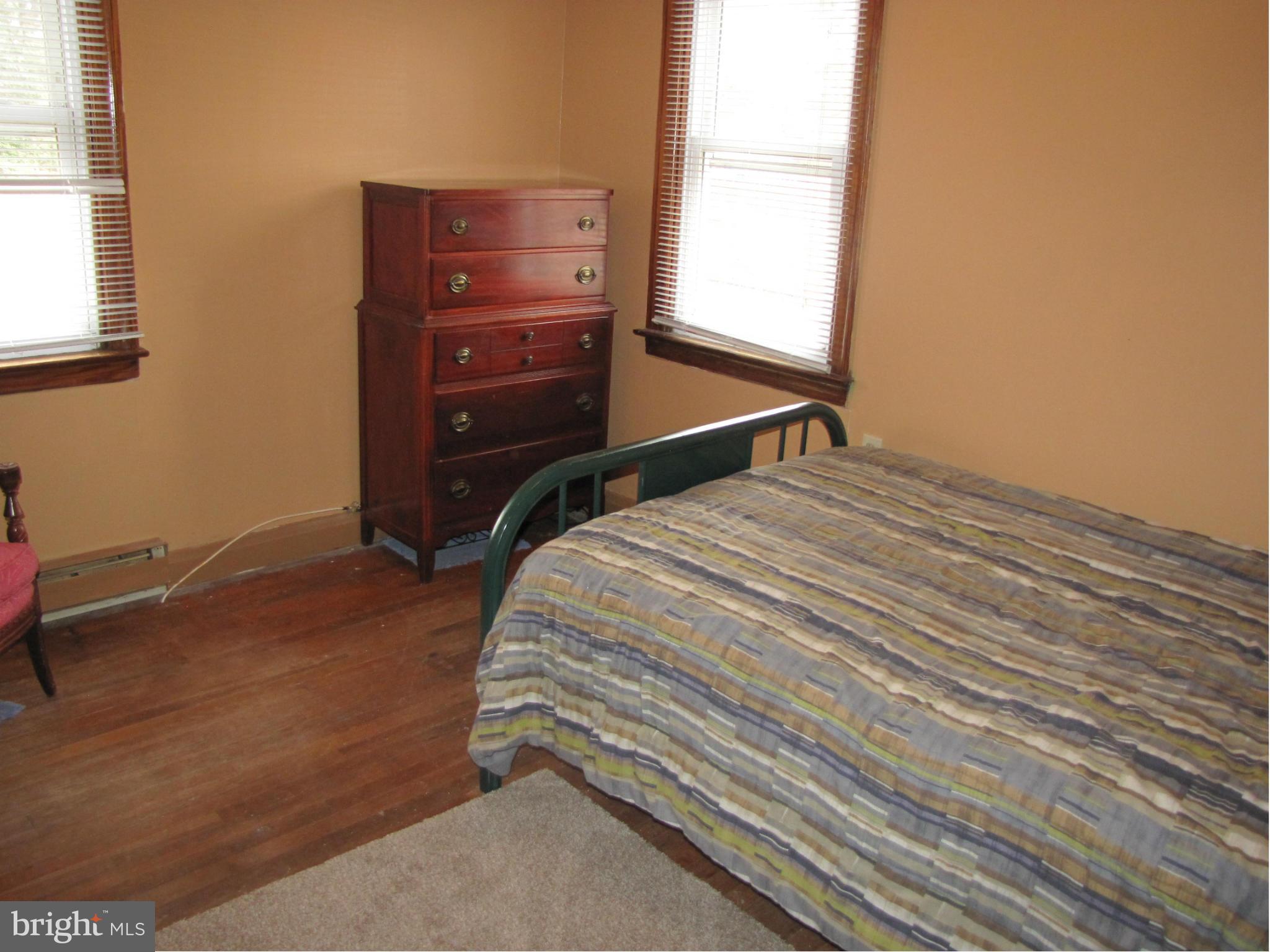 CLEARVIEW VILLAGE - Residential