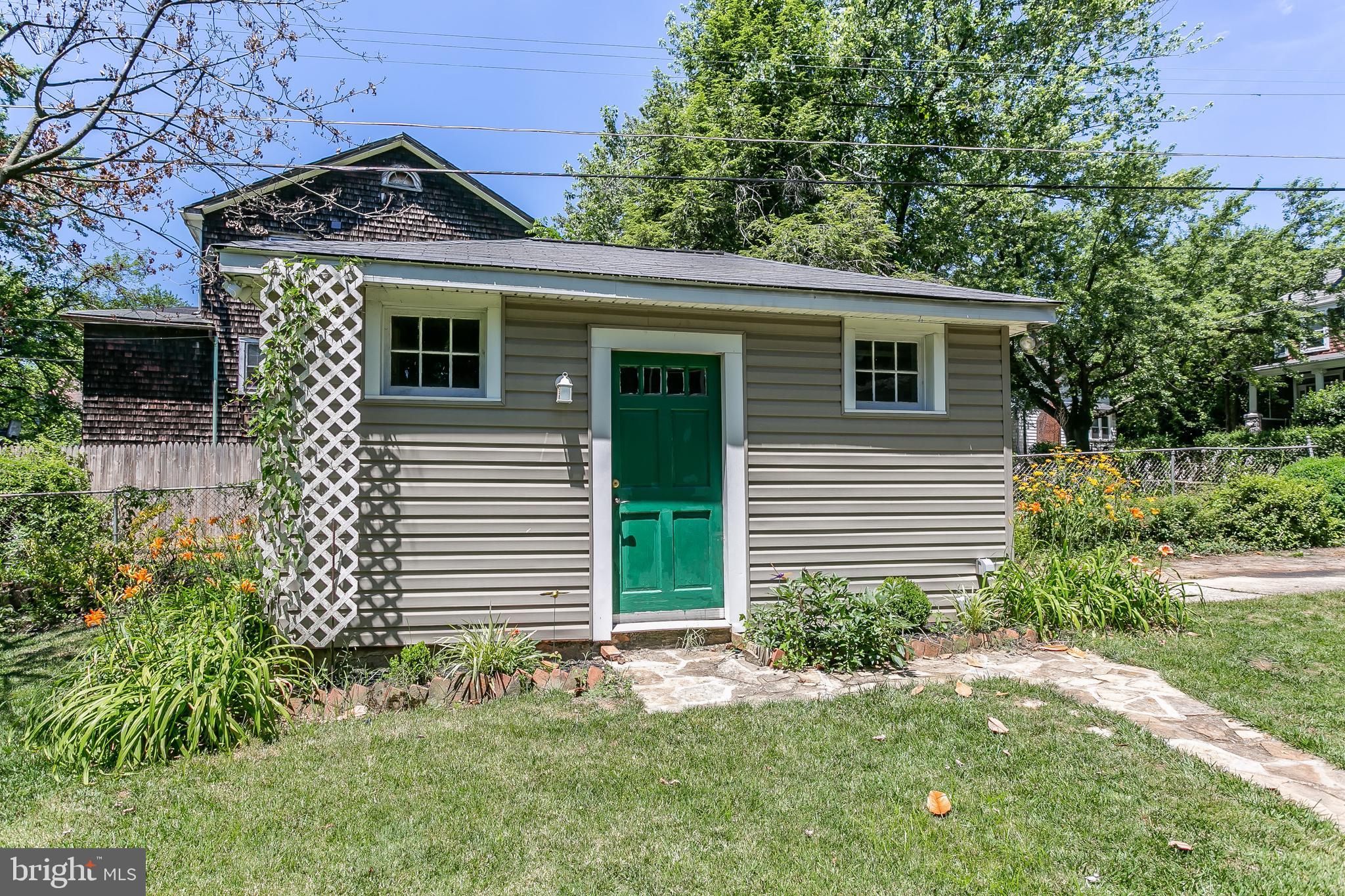 MERRIDALE LITTLE FARMS - Residential